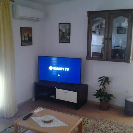 Lora Apartman Trogir